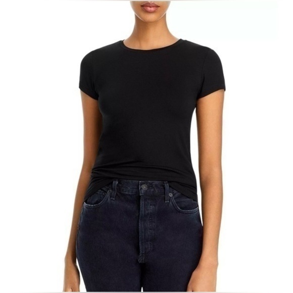 L'AGENCE Tops - NWT - L'AGENCE Ressi Crewneck Tee Black SP